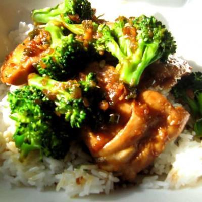 Oriental Chicken with Broccoli & Soy Sauce Picture