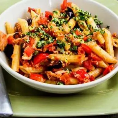 Penne Pasta with Red Peppers & Basil