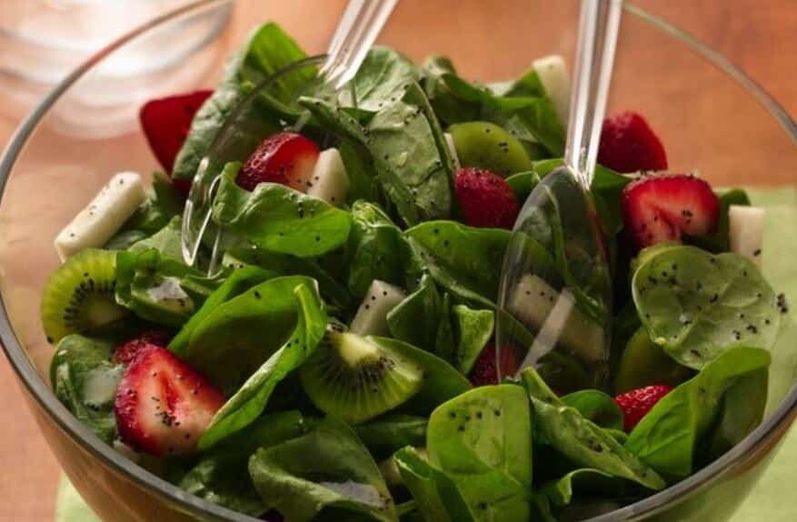 Spinach-Strawberry Salad & Honey-Dijon Dressing