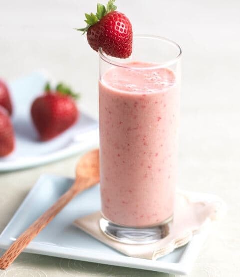 Yoga Strawberry Smoothie