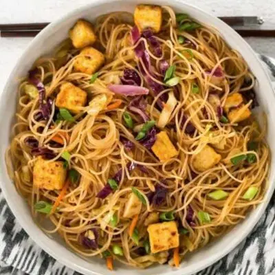 Singapore Noodles with Chicken & Vegetables recipe